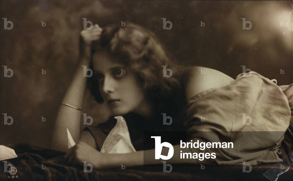 Portrait of a young woman, postcard