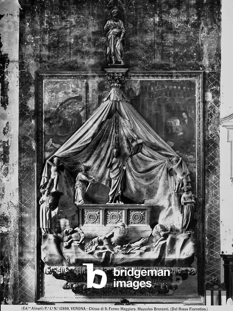 Funeral Monument of Bernardo Brenzoni, work preserved in the Church of San Fermo Maggiore in Verona. The sculptural part was done by Nanni di Bartolo, whereas the Annunciation in the background is work of Pisanello