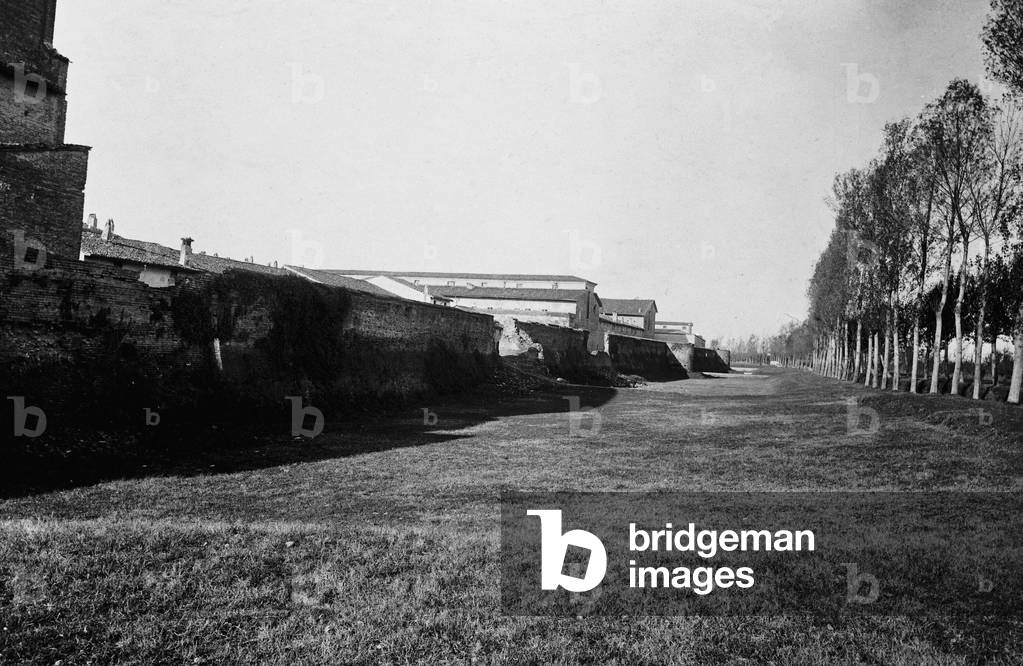 Ancient view of a Imola district: photographic reproduction of 1963