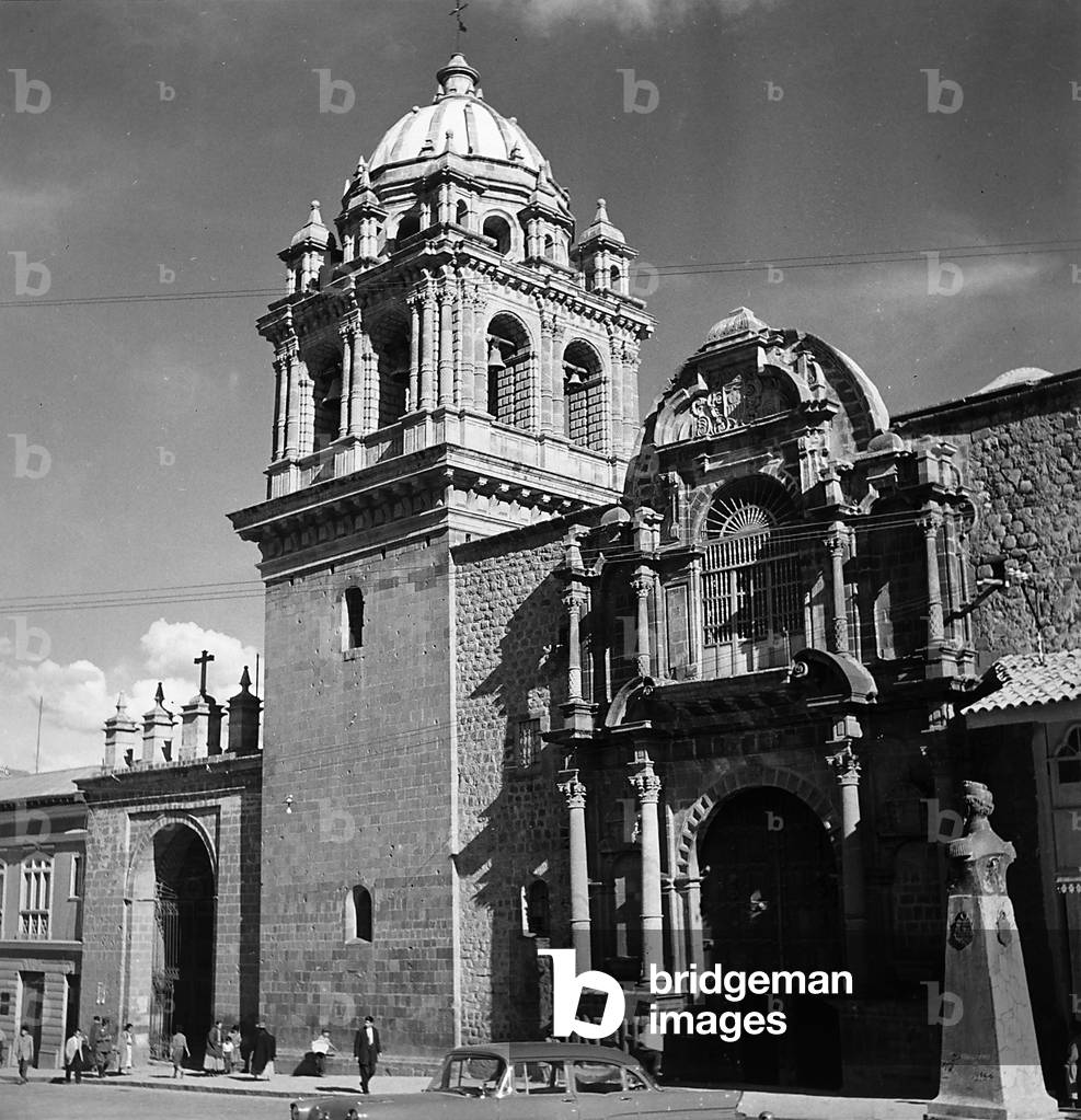 A church in the town of Cuzco, Peru