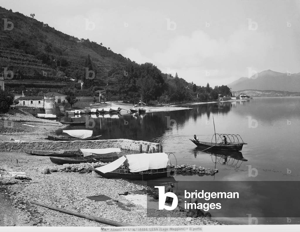 Animated view of port of Lesa on Lake Maggiore