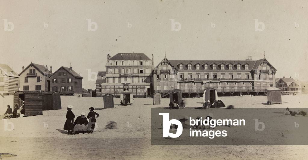 Bathers on the beach of Berck near Calais