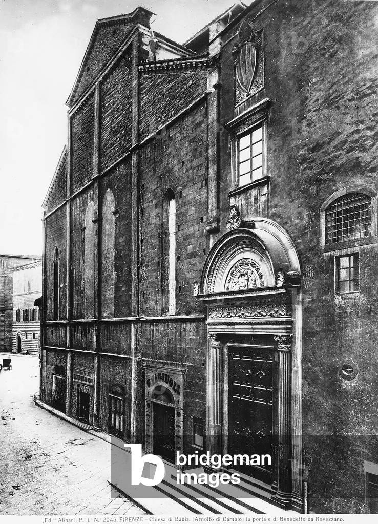 The Badia Fiorentina (Santa Maria Assunta della Badia Fiorentina), by Arnolfo di Cambio. The 19th century door is a copy of the original by Benedetto da Rovazzano. Florence