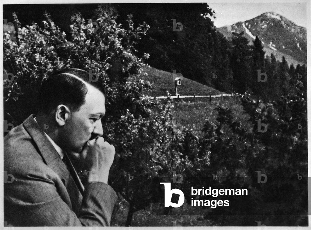 Picture of Hitler in Berchtesgaden (b/w photo)