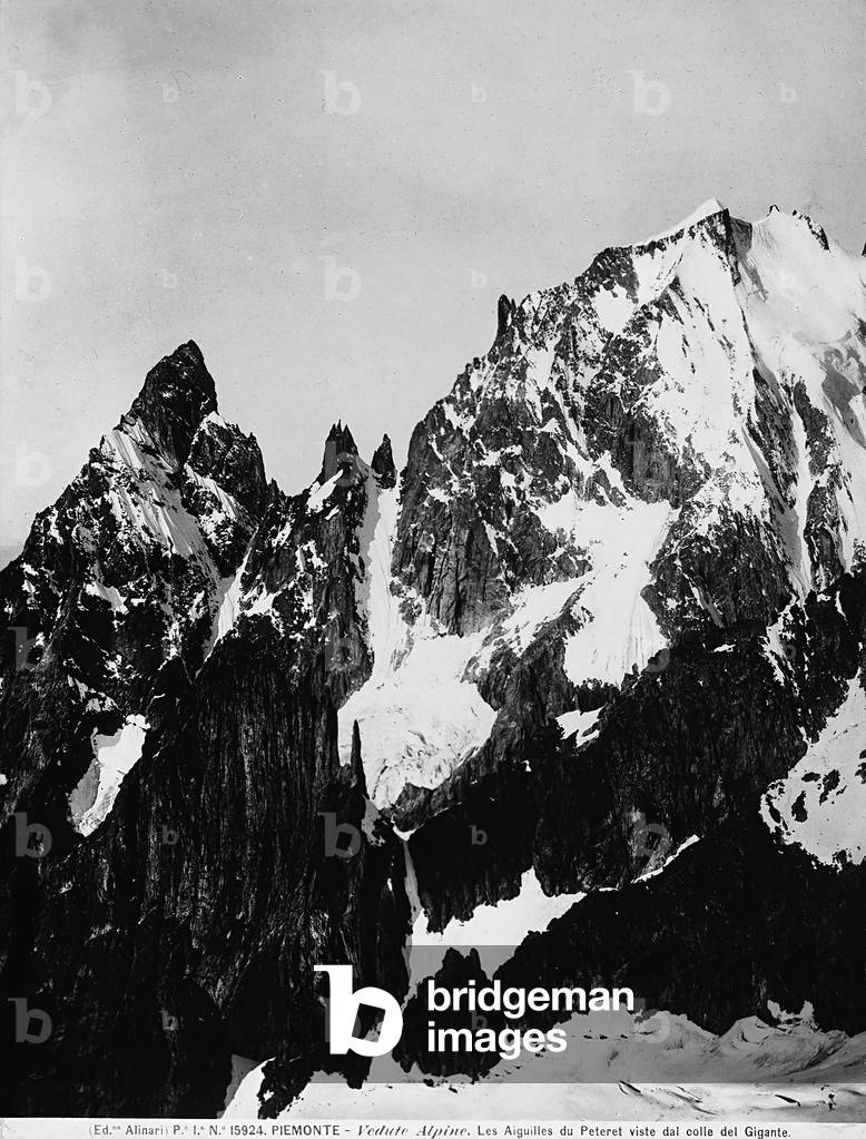 Snowy alpine peaks, seen from Colle del Gigante in Piemonte