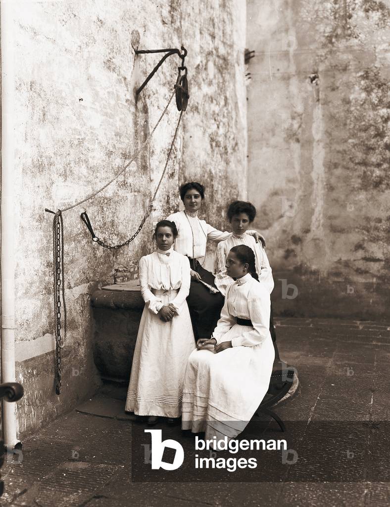 Sesto Fiorentino (Florence). Boarders with the Sisters of Charity of Nevers