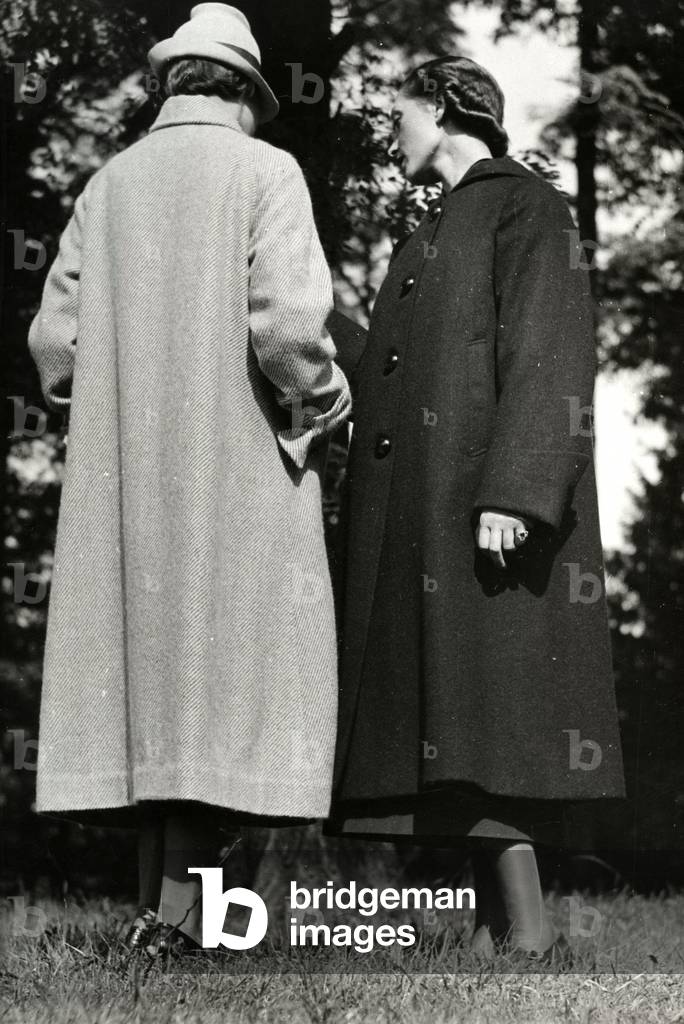 Fashion: women's orbace (Sardinian wool) coats