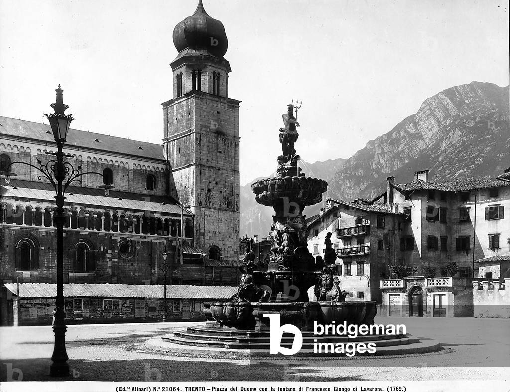 View of Piazza Duomo in Trento with the fountain of Neptune, by Francesco Antonio Giongo.