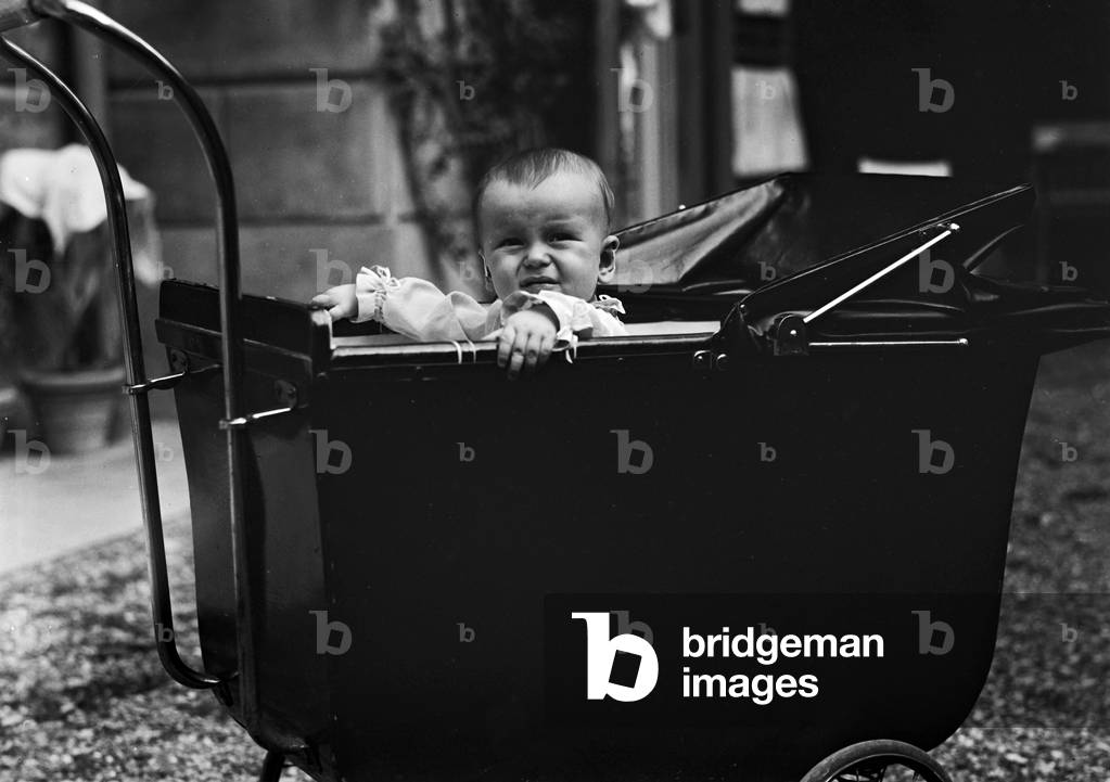 Portrait child on board a wheelchair