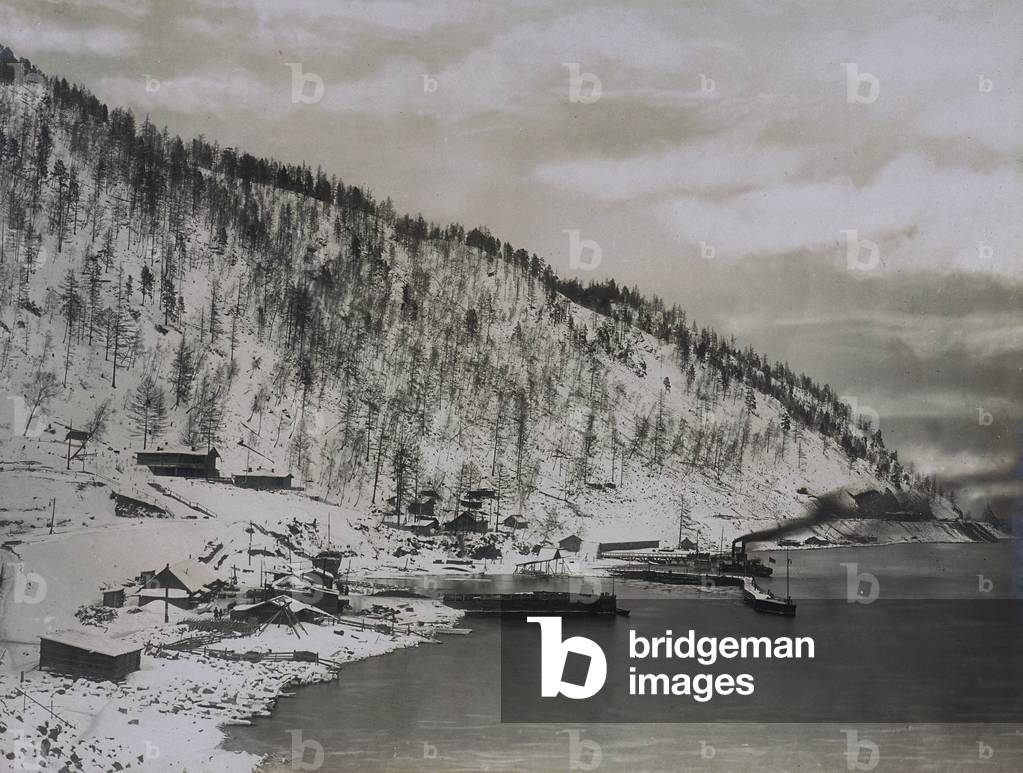 Construction of the Transiberian railway around Lake Baikal