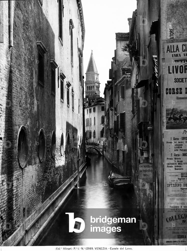 View with people of the Rio del Lovo in Venice