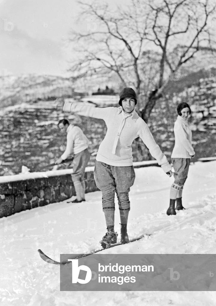 Female group on snow Cireglio