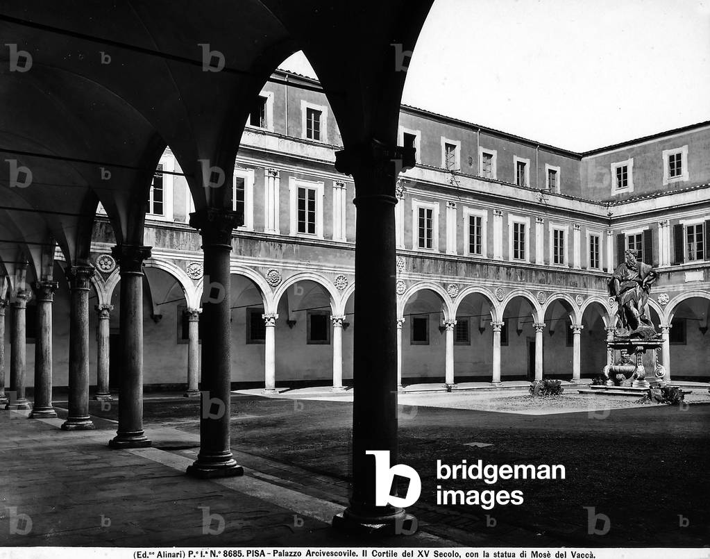 Courtyard of Palazzo Arcivescovile, Pisa. The statue at the center represents Moses and was sculpted by Andrea Vaccà.
