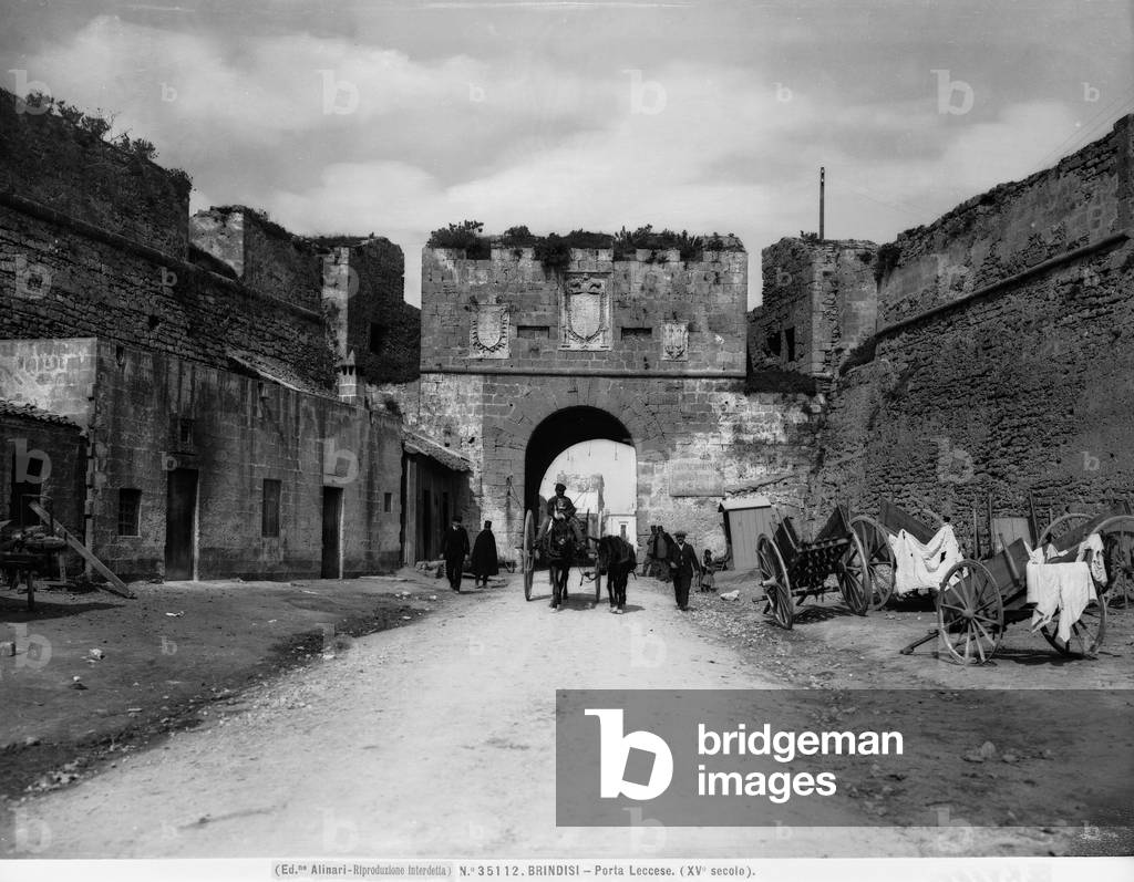 View with people of the Porta Lecce and the Lecce Street in Brindisi.