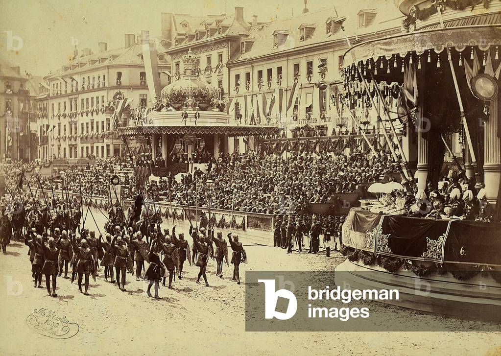 Historic procession in Berlin in the presence of the Kaiser in the Imperial Court.