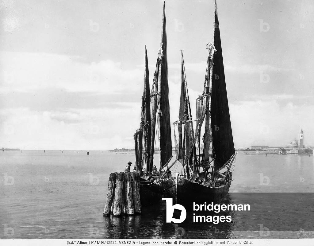 The lagoon with Chioggian fishermen's boats