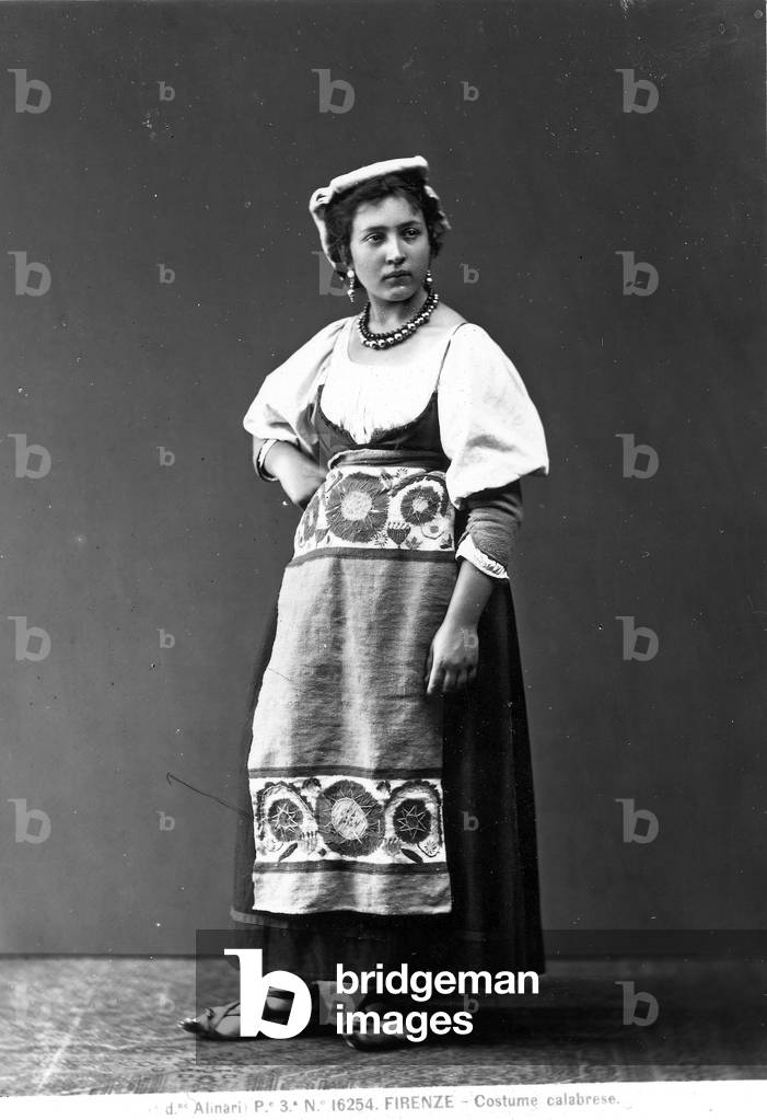 Portrait of a woman dressed in tradional Calabrese costume