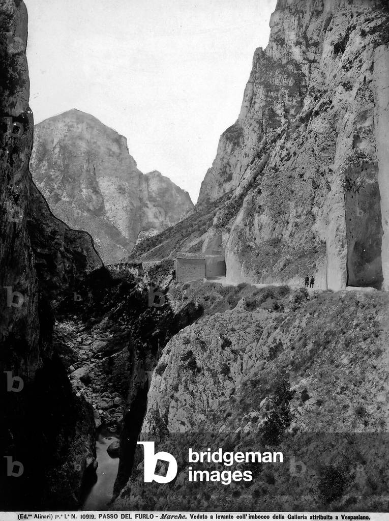 View of Passa del Furlo with an opening of an arcade attributed to Vesapasian.