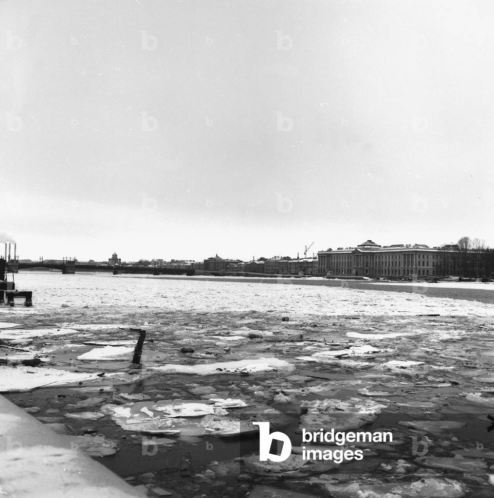 Winter view of St. Petersburg (b/w photo)