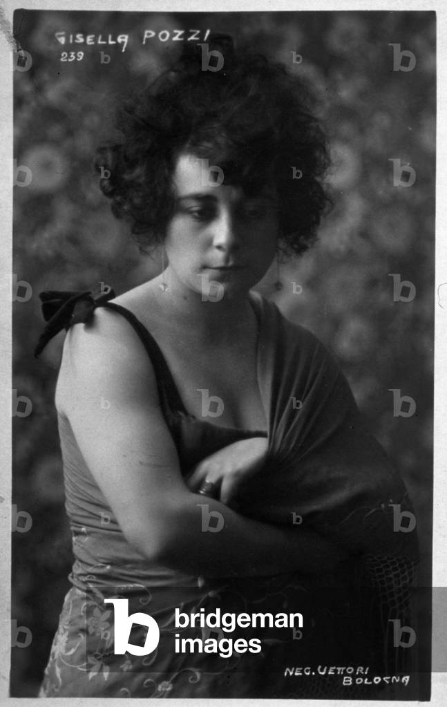 Half-length portrait of the actress Gisella Pozzi