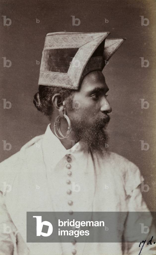 A souvenir of Odoardo Beccari's journeys: portrait of a man from Colombo, in Sri Lanka, 1875 (print on double-weight paper)