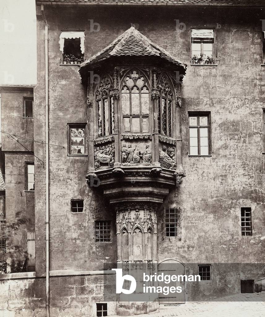 Balcony decorated with bas-reliefs with scenes of the Virgin Mary's Life, in the exterior of Sebalder Pfarrhof (ancient parish house of St. Sebald), in Nuremberg.