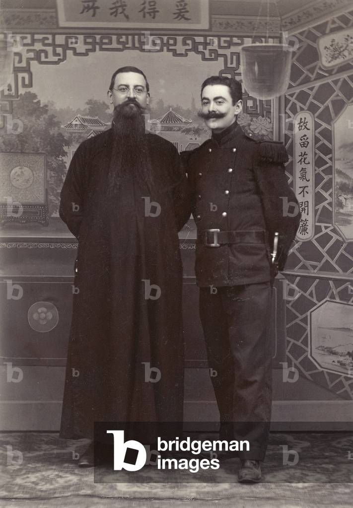 Portrait of a clergyman and a soldier in Vietnam, 1900 (print on double-weight paper)