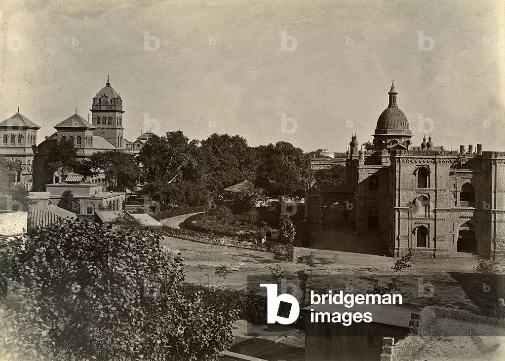 The main road in Lahore with the government telegraph office, in Pakistan