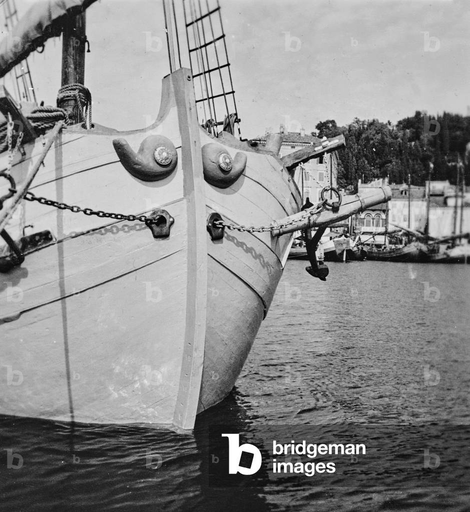 Ship in the port of Piran