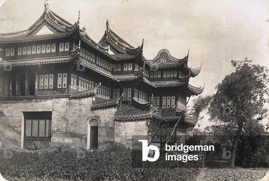 Some traditional Chinese homes in the city of Shanghai