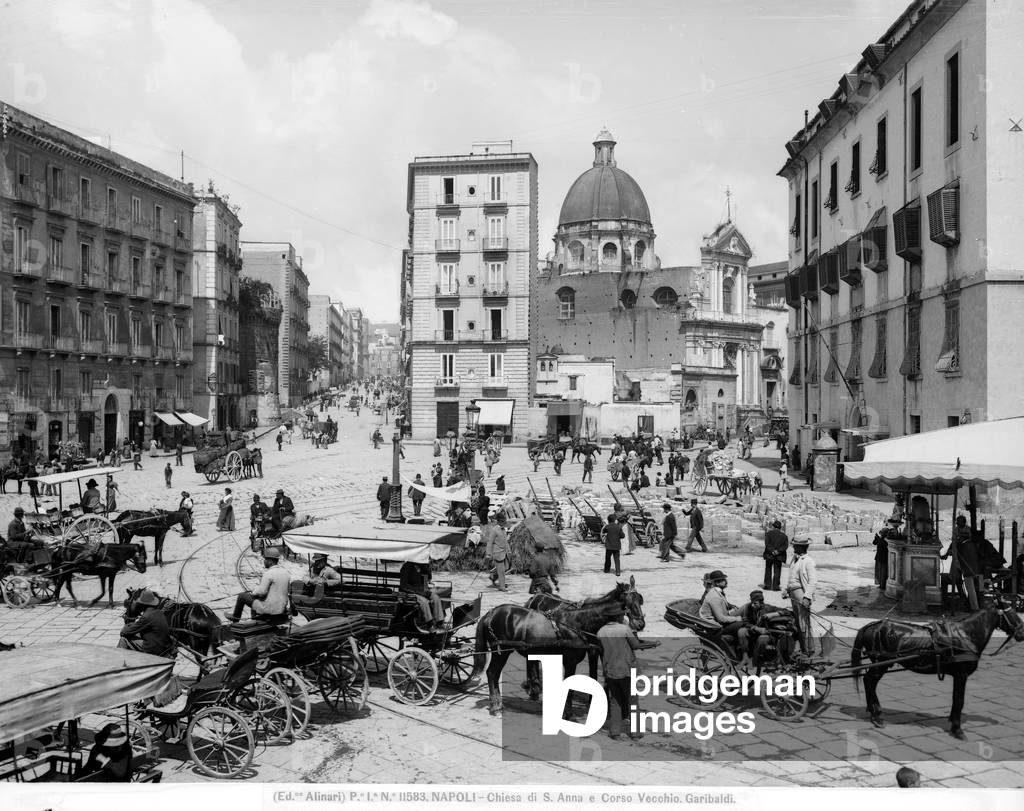 A picturesque street of Naples, Corso Vecchio Garibaldi