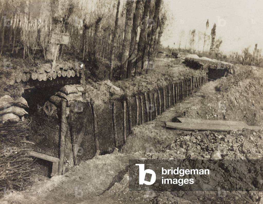 Album of the First World War in Friuli-Venezia Giulia: trenches in Medea, 05/1916 (b/w photo)