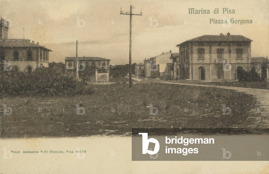 Piazza Gorgona in Marina di Pisa; postcard