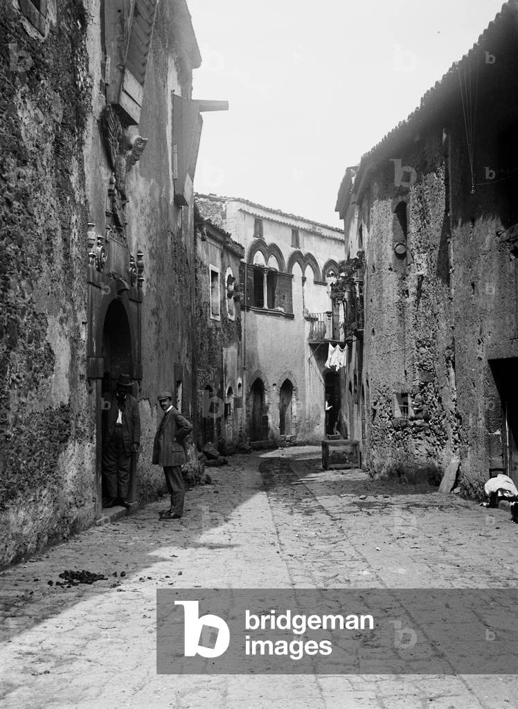 View animation of the old town of Randazzo in the province of Catania