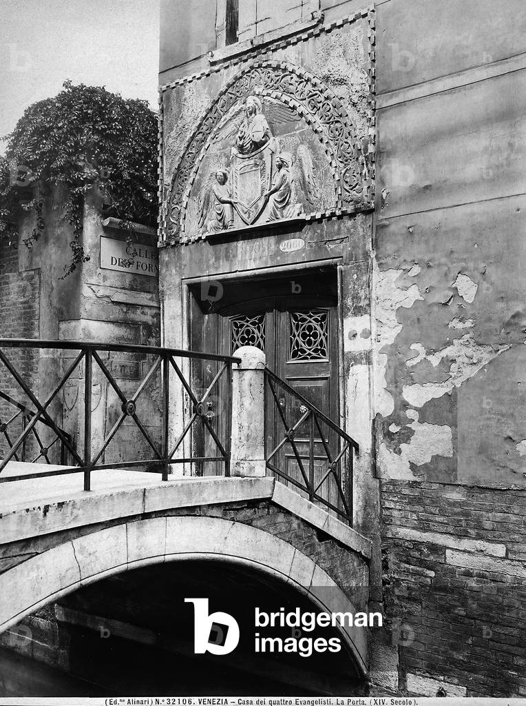 Door of the Casa dei Quattro Evangelisti in Venice
