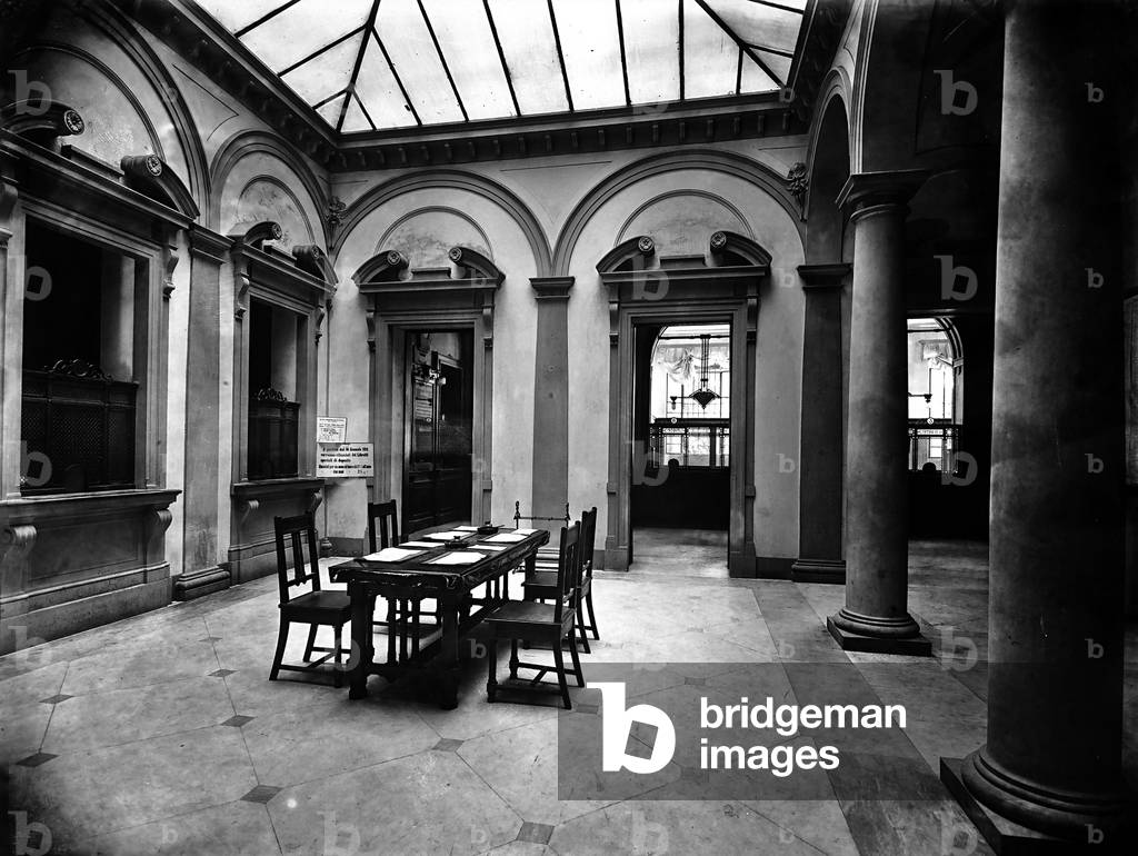 The room inside the Banca Commerciale headquarters, Florence.