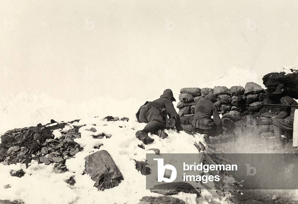 On look out on Pal Piccolo during World War I (b/w photo)