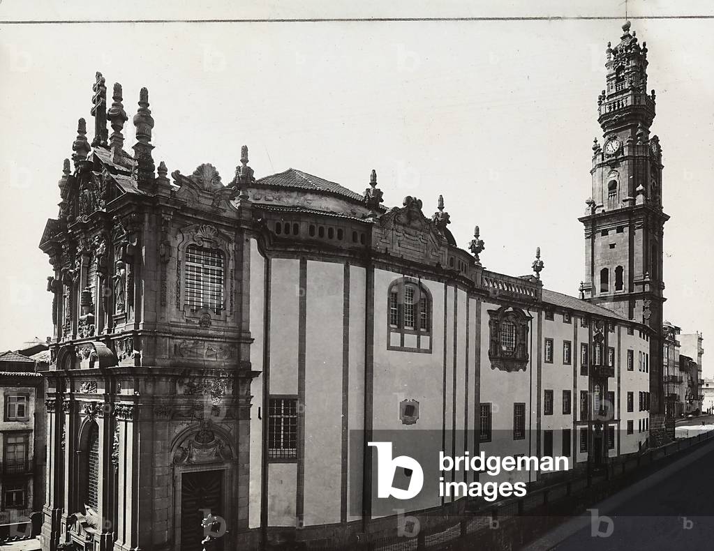 Igreja dos Clerigos in Porto, Portugal