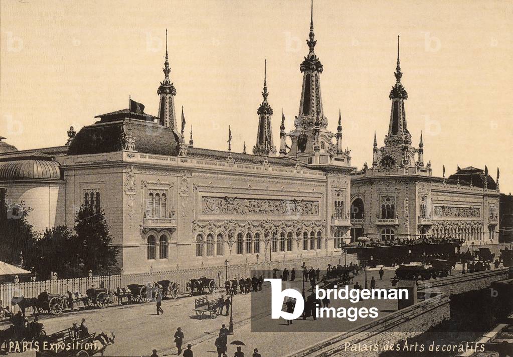 1900 Paris World's Fair: the Palais des Arts decoratifs