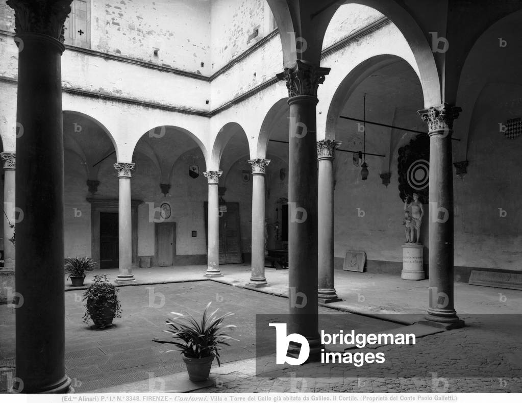 Courtyard of Villa Gallina, now Torre del Gallo, Pian de' Giullari, Florence