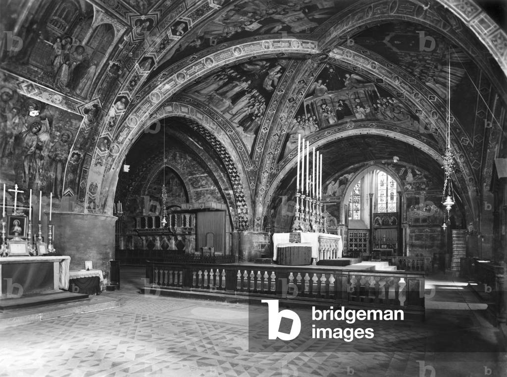 View of the interior of the Lower Church (b/w photo)