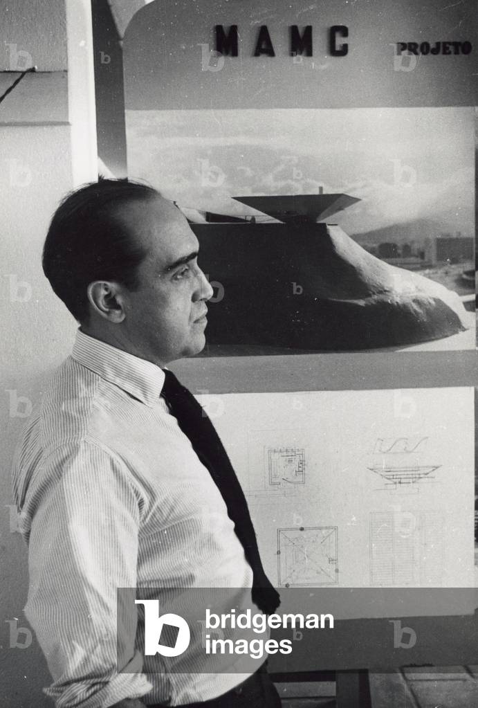 portrait of the architect Oscar Niemeyer, 1958