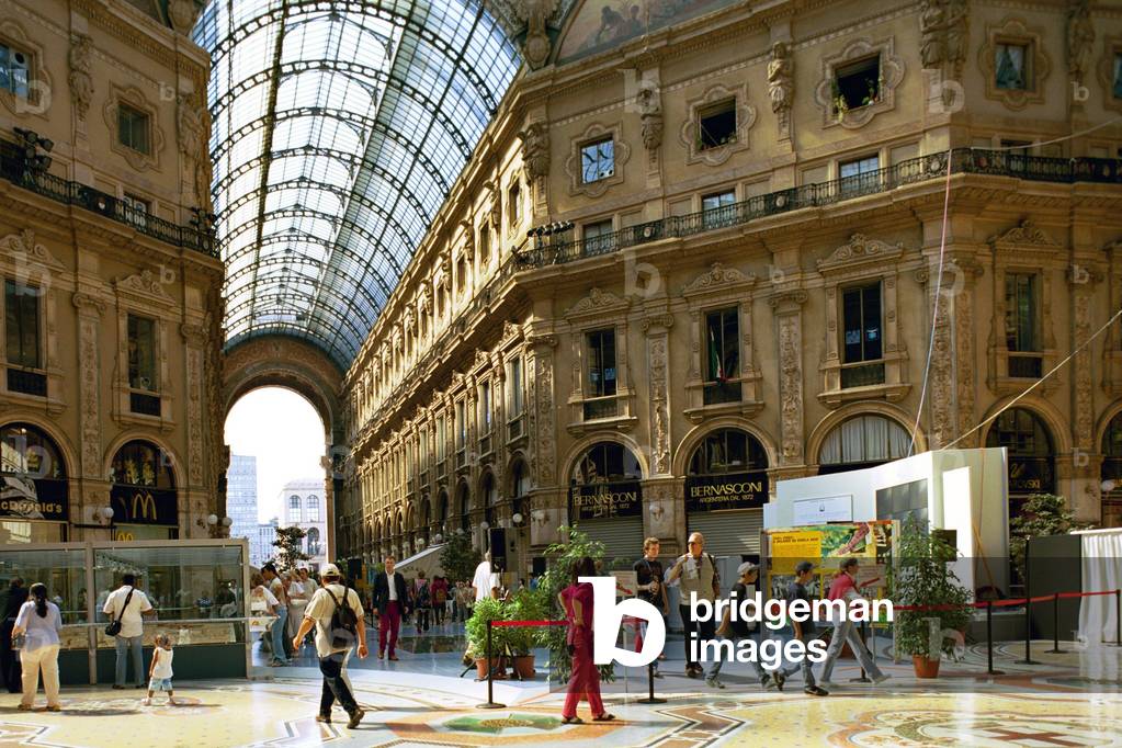 Milan, le 14/08/2002. Vue de la Galerie Victor - Emmanuel II. © Mauro Pomati/ Farabola/ Leemage