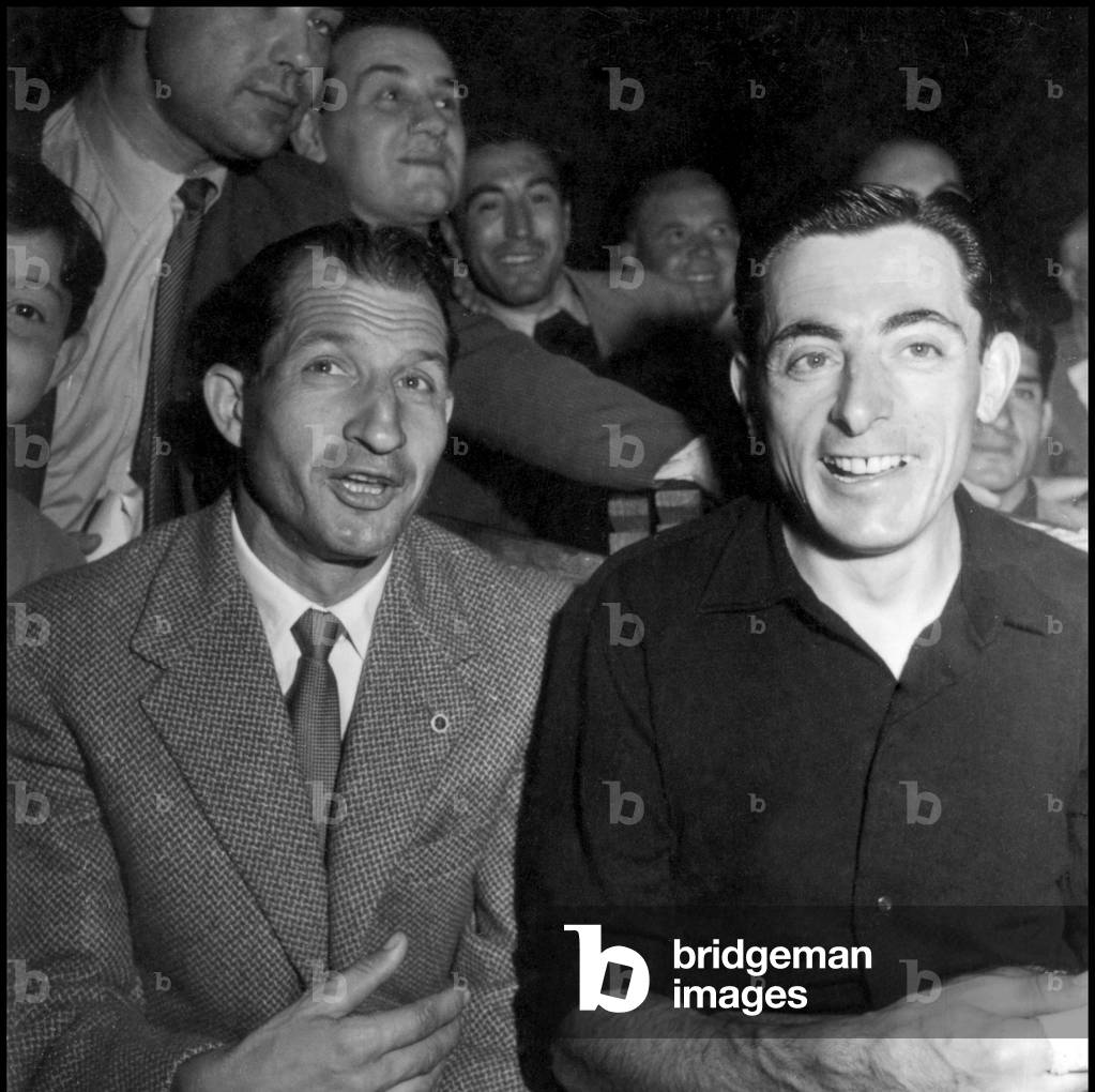 Immagine di Fotografia "Gino Bartali e Fausto Coppi" 1951 di Archivi Farabola, b/w