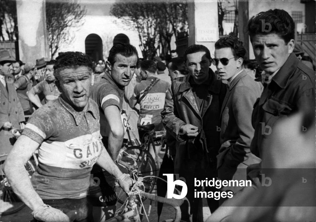 Preparation of the “Gran Premio Campagnolo” cycling race between Milan and Vicenza in Italy, 1940s.