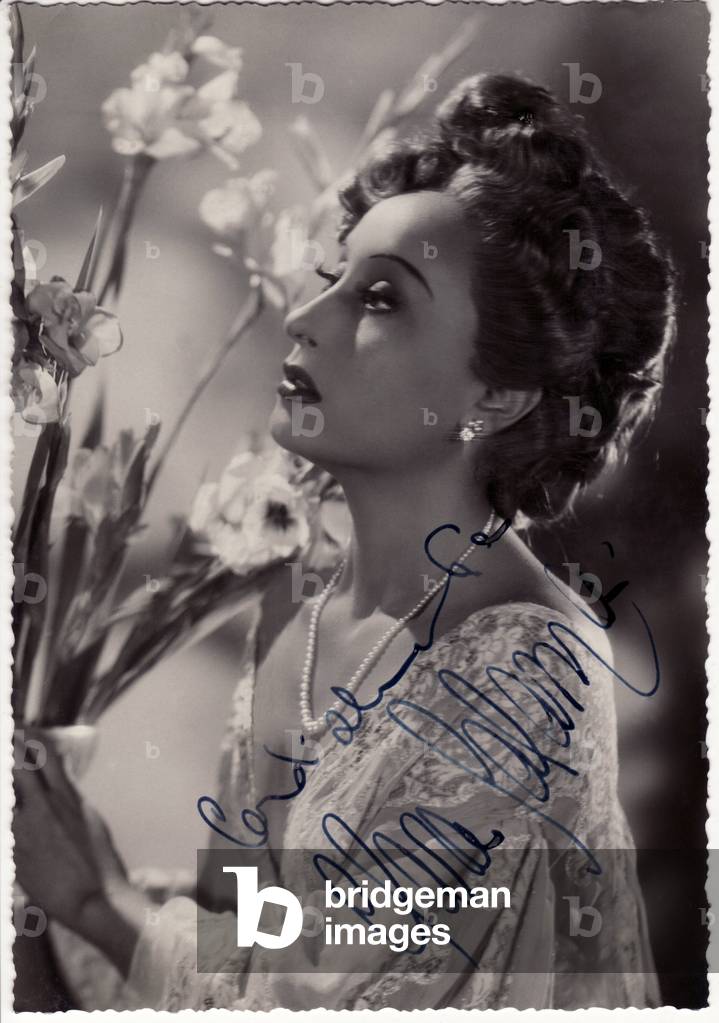 Clara Calamai (1909- 1998) attrice italiana. Fotografia con dedica autografa, 1941