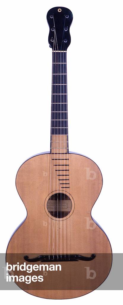 19th century guitar, made by Italian luthier Carlo Guadagnini, beginning of the 19th century.