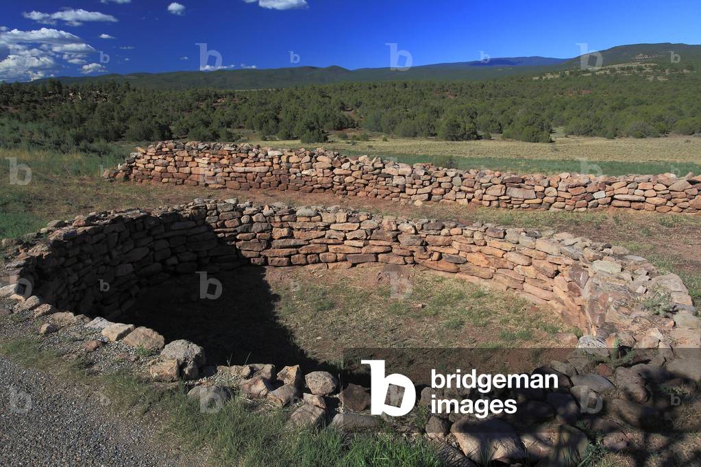 Kiva - Underground room reserved for religious rites and ceremonies