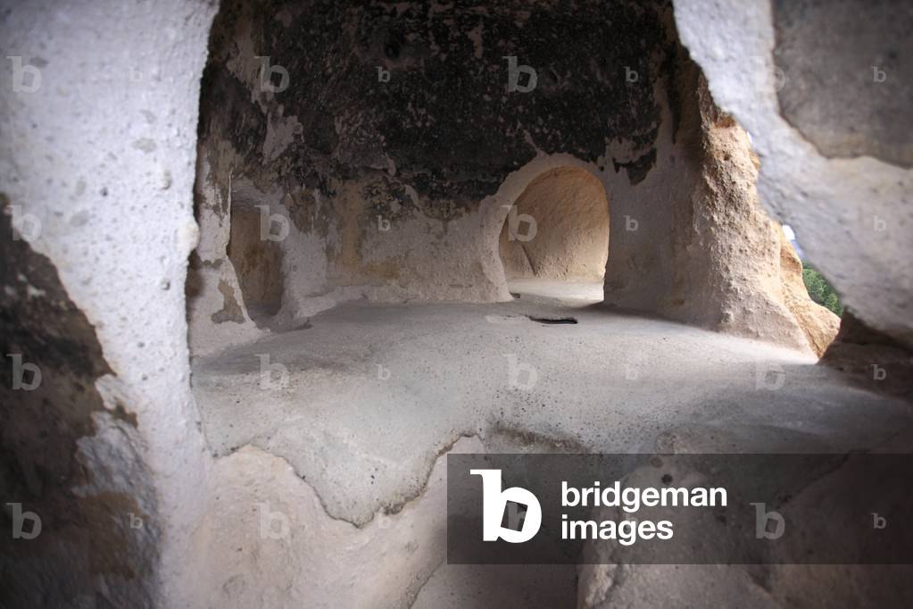 National Monument Bandelier - Interieure of the troglodytic dwellings of the Ancestral People Pueblo (Anasazi) - 14th - 15th century - North American civilization - Cliff dwellings long house - New Mexico - USA (USA)