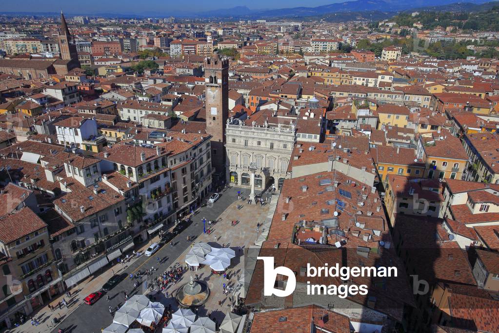 Panorama of the historical downtown of Verona, Piazza delle Erbe, Verona, Veneto, Italy, 2019 (photo)